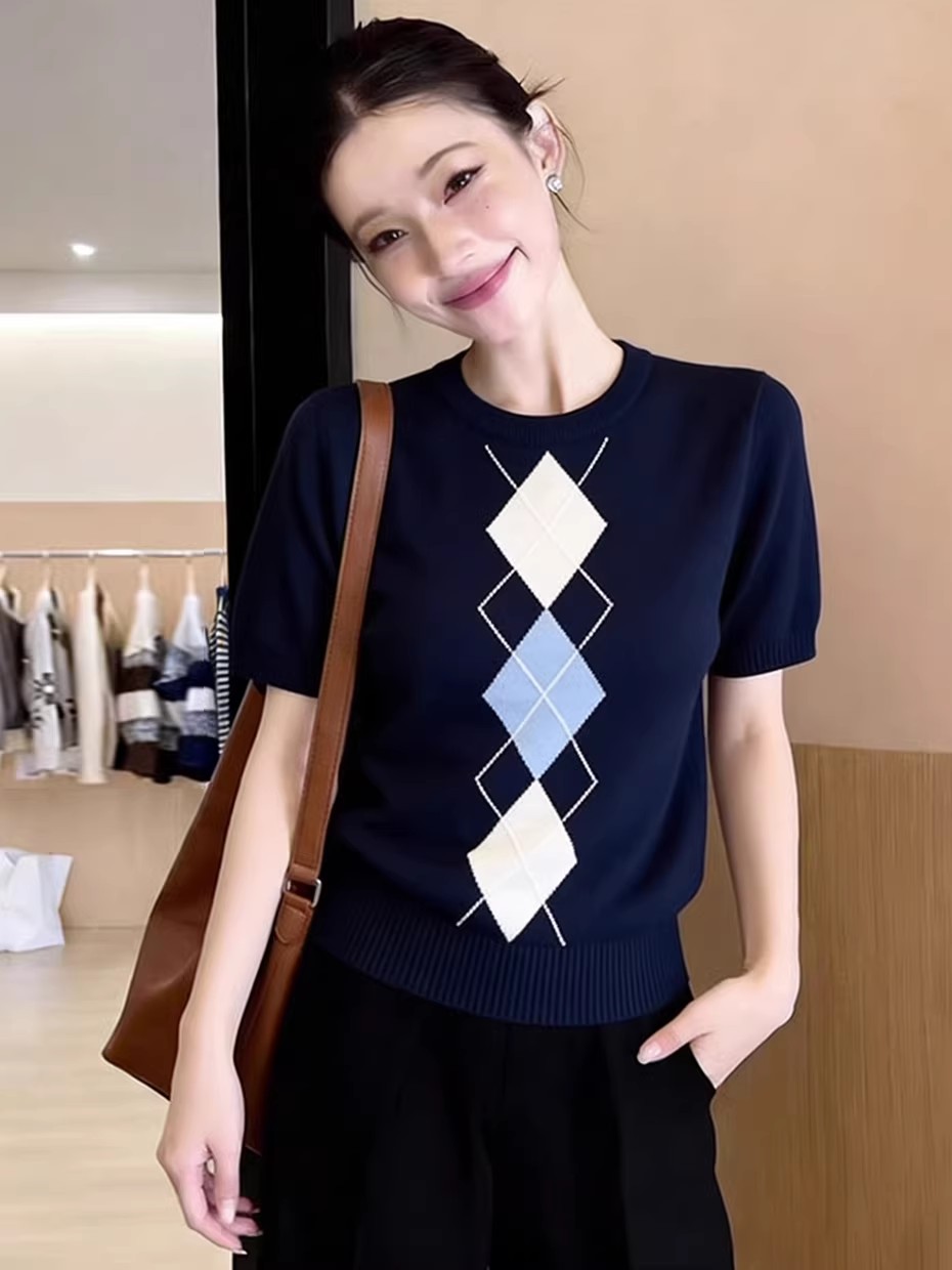 Embroidery Unique Design - Benzersiz Tasarım Mavi Örme Yuvarlak Yaka
